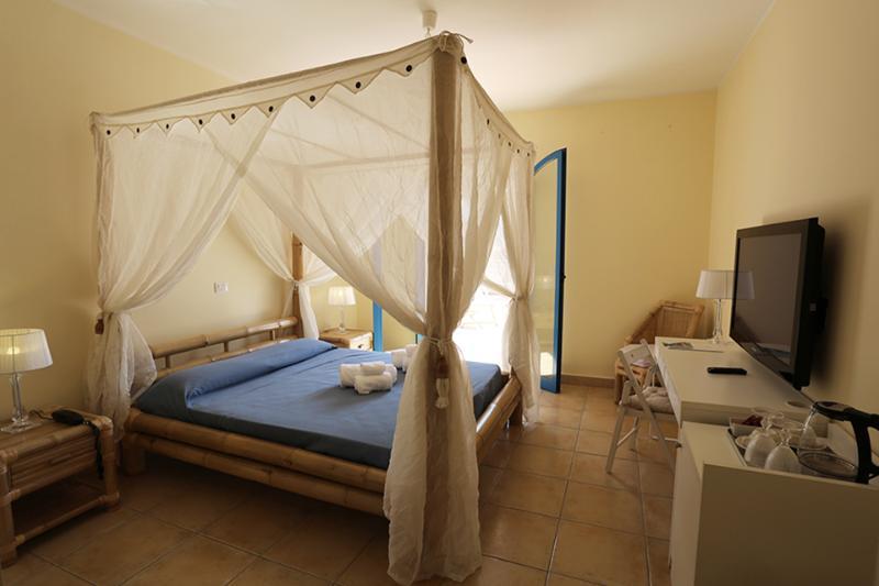 Le Saline Resort Saline Joniche Esterno foto